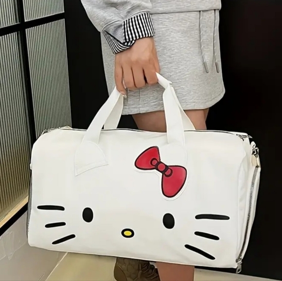 Hello Kitty Extra Large Travel Duffle NWOT - Picture 4 of 11